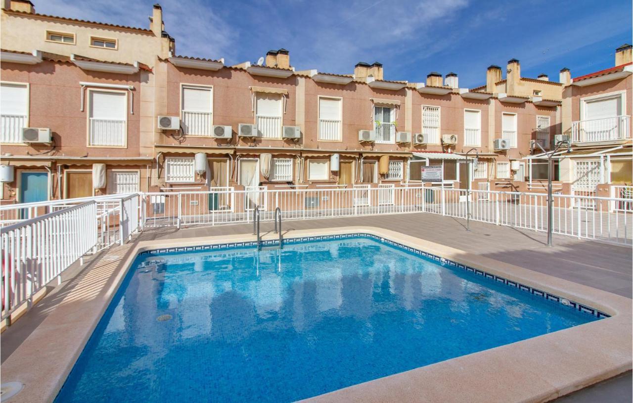 Beautiful Home In Santa Pola With Kitchen Exterior foto